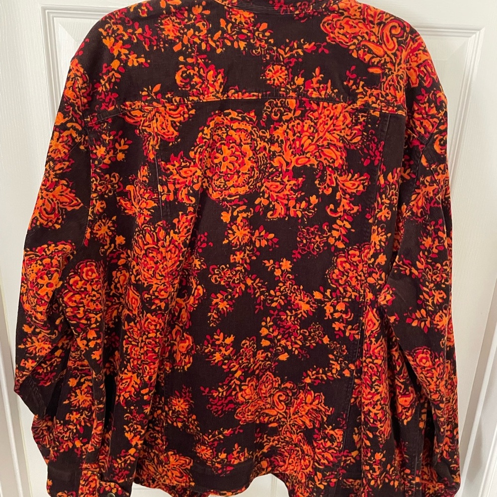 Colorful Floral Jacket - Picture 2 of 5
